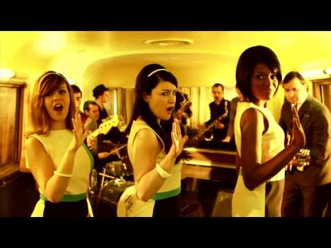 Youtube: The Pepper Pots - Wanna blindly trust in you