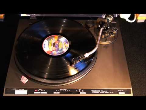 Youtube: Dire Straits - Money for Nothing (HQ) - vinyl