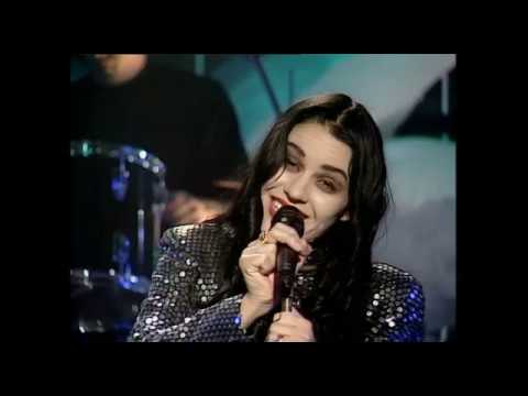 Youtube: Shakespears Sister - Stay (Top Of The Pops 1992)