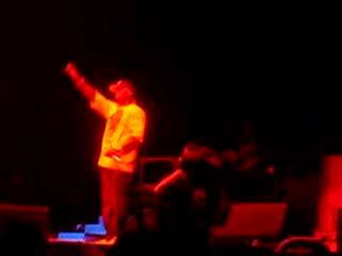Youtube: 50 Cent-I supposed to die tonight(Live in de HMH)