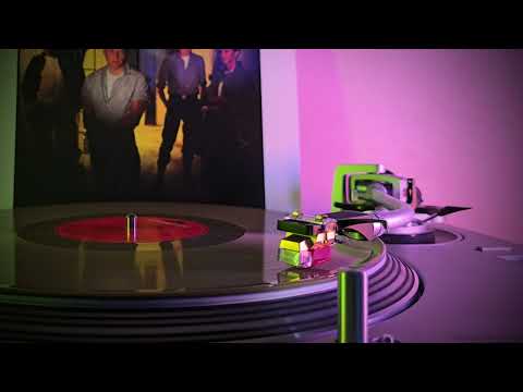 Youtube: Level 42 - Micro-Kid - 1983