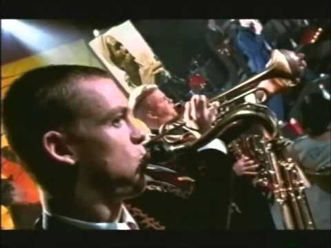 Youtube: Cherry Poppin' Daddies - Zoot Suit Riot [Official Video]