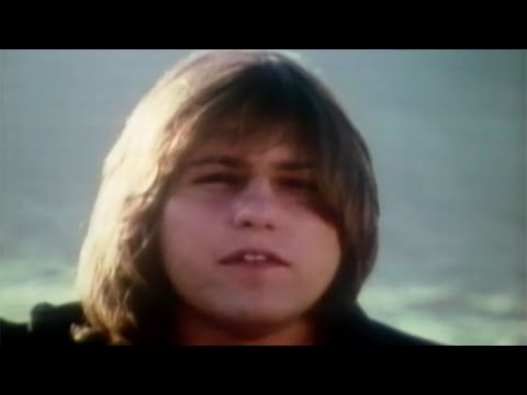 Youtube: Greg Lake - I Believe In Father Christmas (Official Video)