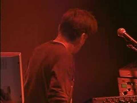 Youtube: Laurent Garnier - The Man With The Red Face (Live)