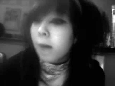 Youtube: Emo Tuse singt DotA von Basshunter (Original)