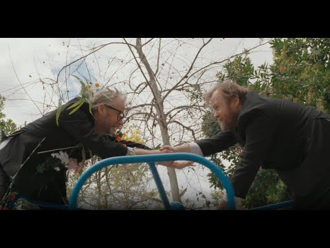 Youtube: The National - Your Mind Is Not Your Friend (feat. Phoebe Bridgers) (Official Video)