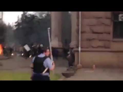 Youtube: Odessa, Ukraine, 2.5.2014: Right Sector shooting at civilians hiding inside trade union hall