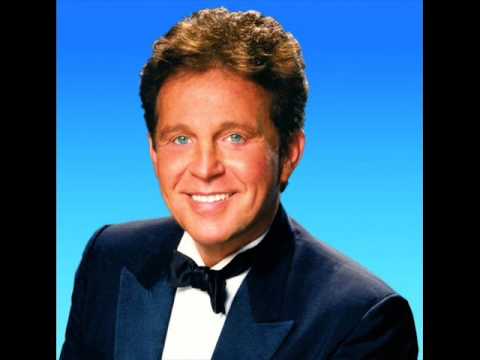 Youtube: BOBBY VINTON-ROSES ARE RED
