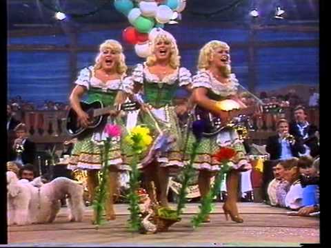 Youtube: Jacob Sisters - Adelbert (Gartenzwerg Marsch) 1981