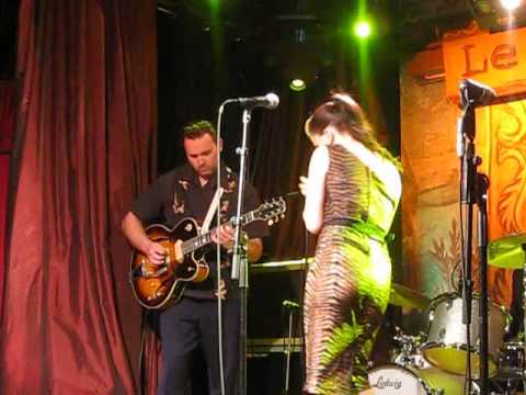 Youtube: Imelda May - Poor Boy