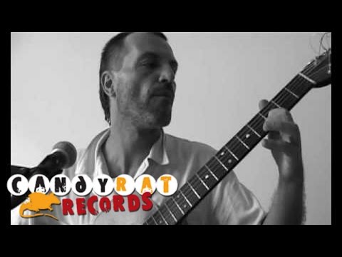 Youtube: Sergio Altamura - Dragonfly - solo guitar