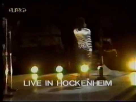 Youtube: Michael Jackson - Heartbreak Hotel (Bad Tour 88) HOCKENHEIM