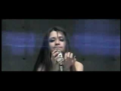 Youtube: Flyleaf-Im So Sick MUSIC VIDEO!!