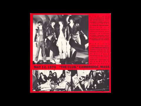 Youtube: Ramones-Blitz '76 (Bootleg)