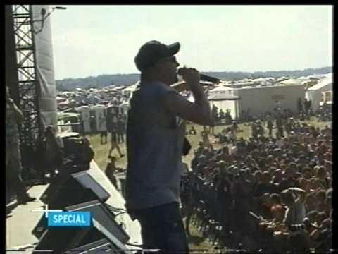 Youtube: Southside Festival 2001 - 04 - Fünf Sterne Deluxe