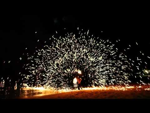 Youtube: Spin fire : Sparkly poi (Thailand got talent 2010)
