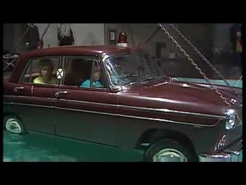 Youtube: Wünsch Dir was - Auto im Wasserbecken (27. März 1971)