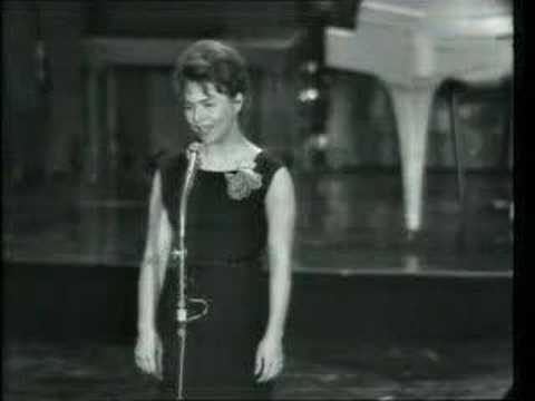 Youtube: Conny Froboess - 2 kleine Italiener 1962
