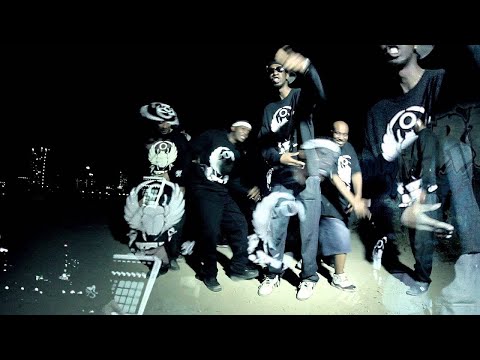 Youtube: TRIPLE DARKNESS - KNUCKLE DUST (OFFICIAL HIP HOP VIDEO)
