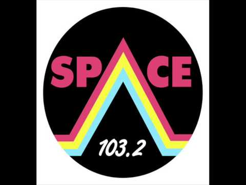 Youtube: GTA V Radio [SPACE 103.2] Parliament – Flash Light