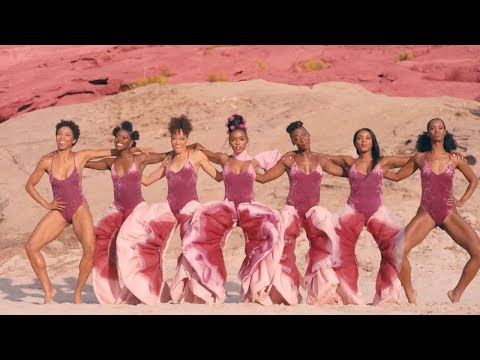 Youtube: Janelle Monáe - PYNK [Official Music Video]