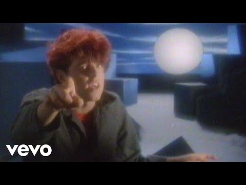 Youtube: Thompson Twins - Doctor! Doctor! (Video)