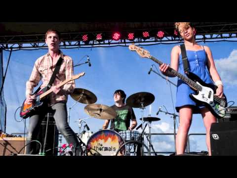 Youtube: The Thermals - Little Boxes