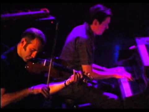 Youtube: Tindersticks with Carla Torgerson - Travelling Light