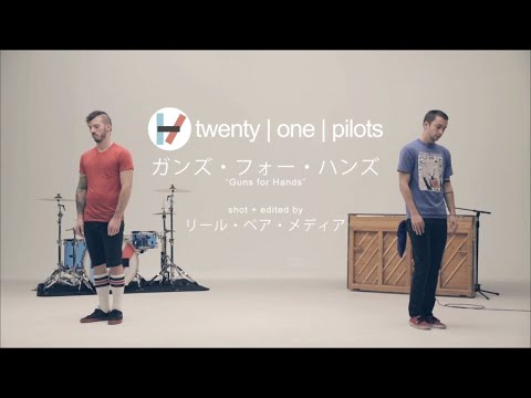 Youtube: twenty one pilots: Guns For Hands [OFFICIAL VIDEO]