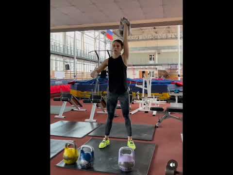 Youtube: Ksenia Dedyukhina Kettlebell Snatch