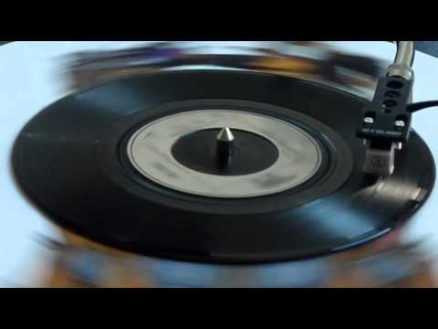 Youtube: Bee Gees - Jive Talking - Vinyl Play