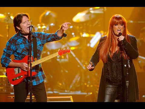 Youtube: John Fogerty (Creedence Clearwater Revival) & Wynonna Judd Sing "Proud Mary"