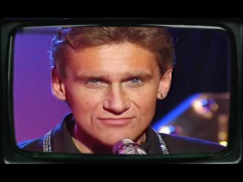 Youtube: Rainhard Fendrich - Tango korrupti 1989