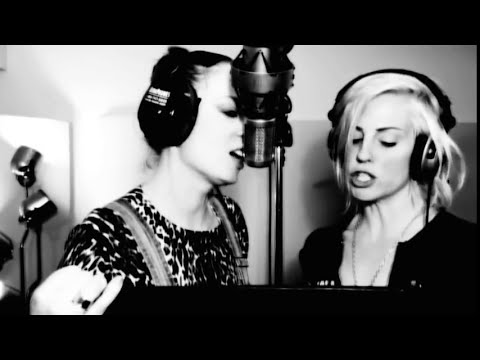 Youtube: Garbage - Girls Talk feat. Brody Dalle (Official Video)