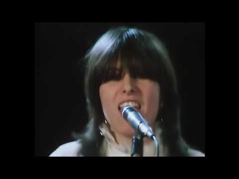 Youtube: Pretenders - Message Of Love (Official Music Video)