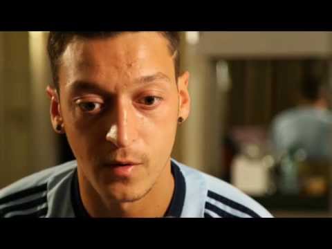 Youtube: Mesut Özil's First Interview Signing for Arsenal