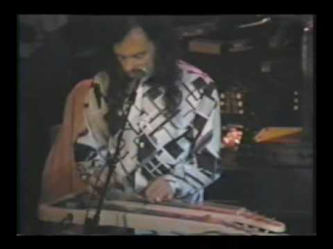 Youtube: David Lindley - Mercury Blues - The Roxy, Washington DC 1988
