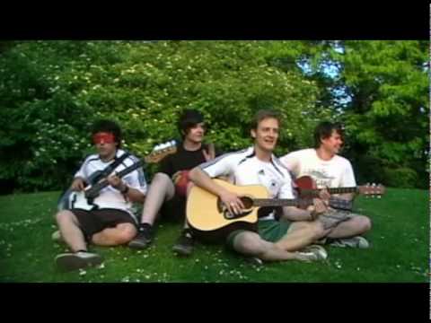 Youtube: WM- Song 2010: "Die Ersatzbank- 2010 Das Weltmeisterjahr".mpg
