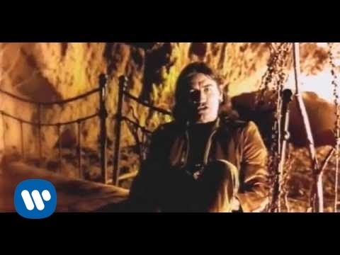 Youtube: Ligabue - Il giorno di dolore che uno ha (Official Video)