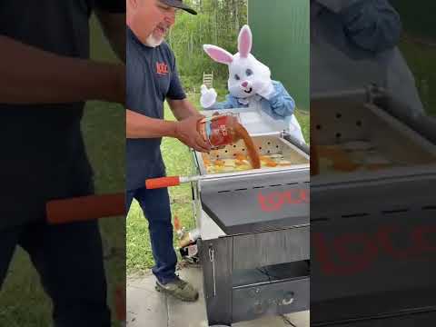 Youtube: Louisiana Crawfish Boil,Easter Bunny Style!! #shorts