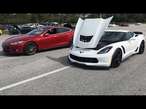 Youtube: 2015 Tesla P90D Ludicrous vs 2015 Corvette Z06 Drag Racing 1/4 Mile