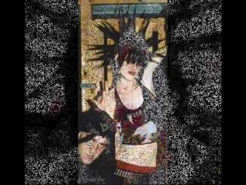 Youtube: The Distillers - I am a revenant
