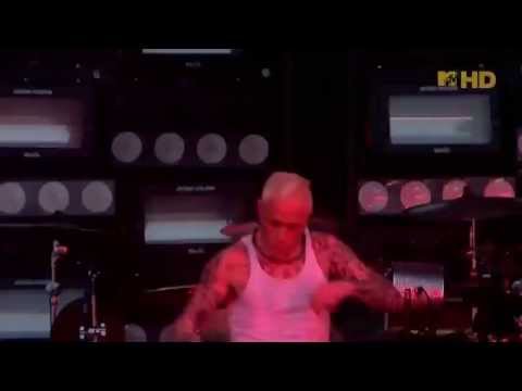 Youtube: THE PRODIGY - Voodoo People [Live@Rock Am Ring 2009] HD