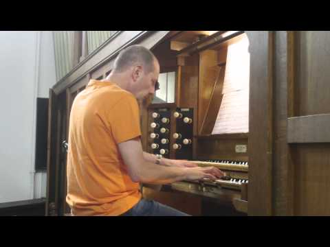 Youtube: Dancing Queen - ABBA - (Church Organ)