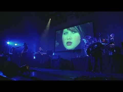 Youtube: Porcupine Tree - Fear of a Blank Planet (from Anesthetize Live in Tilburg)