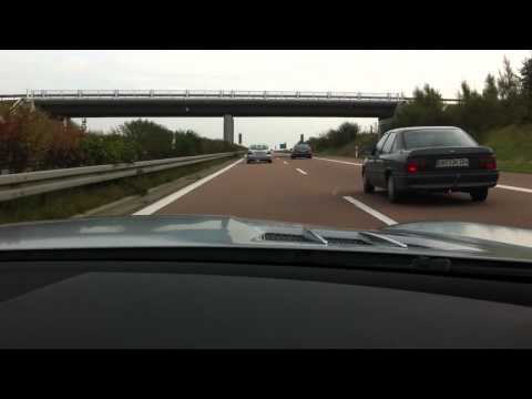 Youtube: SLS AMG auf der Autobahn! Gib IHM  <i class=