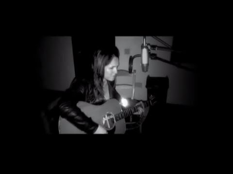 Youtube: Sandi Thom- November Rain, The Covers Collection OUT NOW (Guns N Roses Cover)