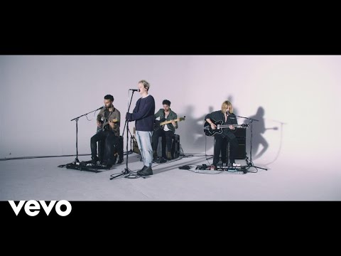Youtube: Nothing But Thieves - Sorry (Stripped Back)