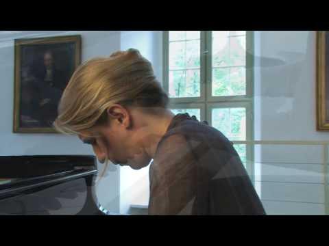 Youtube: Ragna Schirmer - Chopin Etudes op.10
