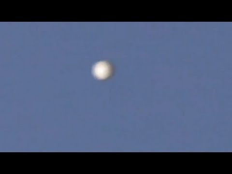 Youtube: UFO over Moscow, Russia